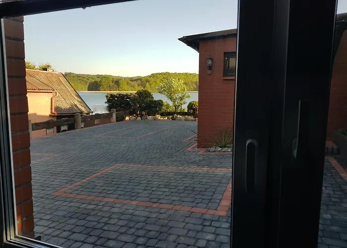 Kaszubskie Apartamenty Nad Jeziorem